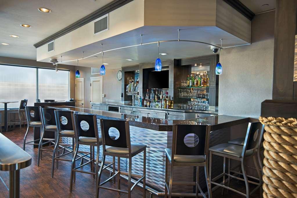 Oxford Suites Silverdale Restaurace fotografie
