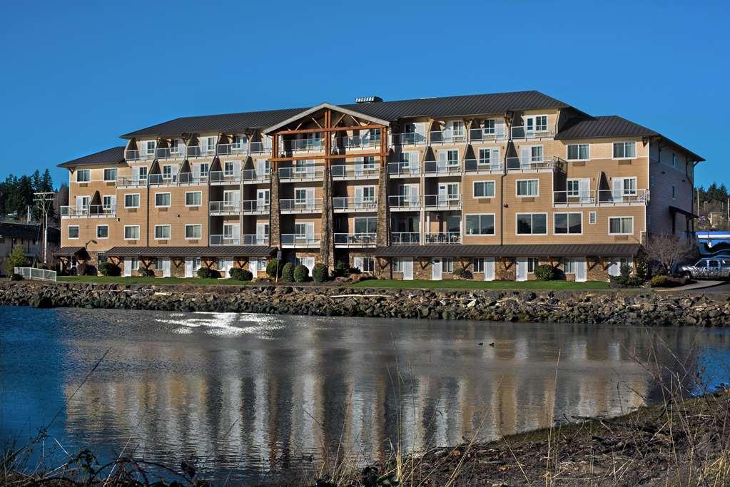 Oxford Suites Silverdale Exteriér fotografie