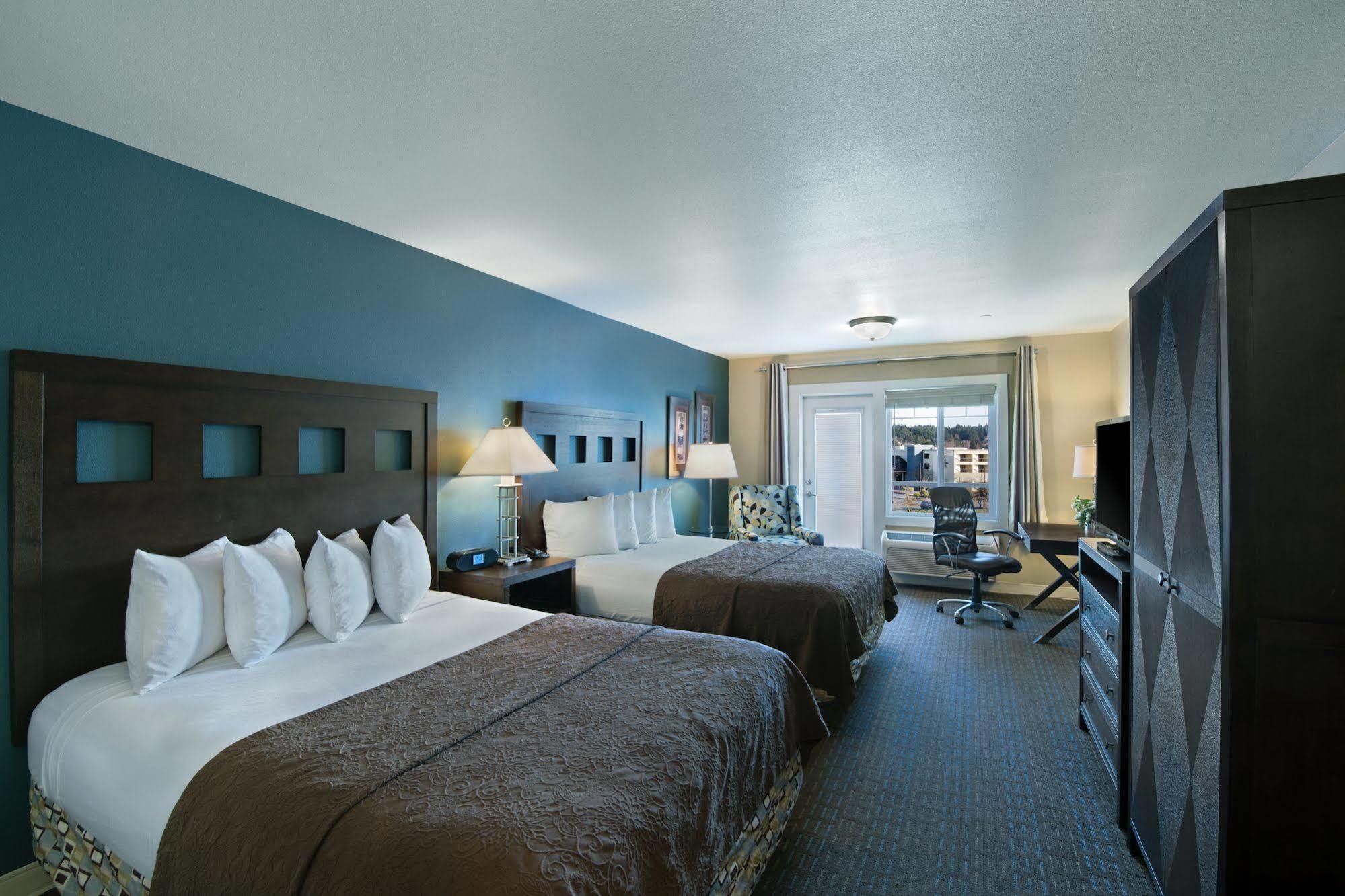 Oxford Suites Silverdale Exteriér fotografie