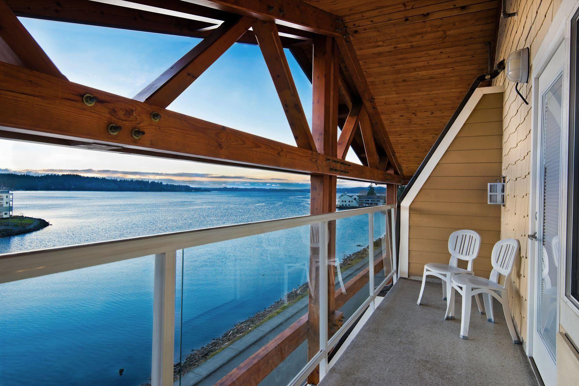 Oxford Suites Silverdale Exteriér fotografie